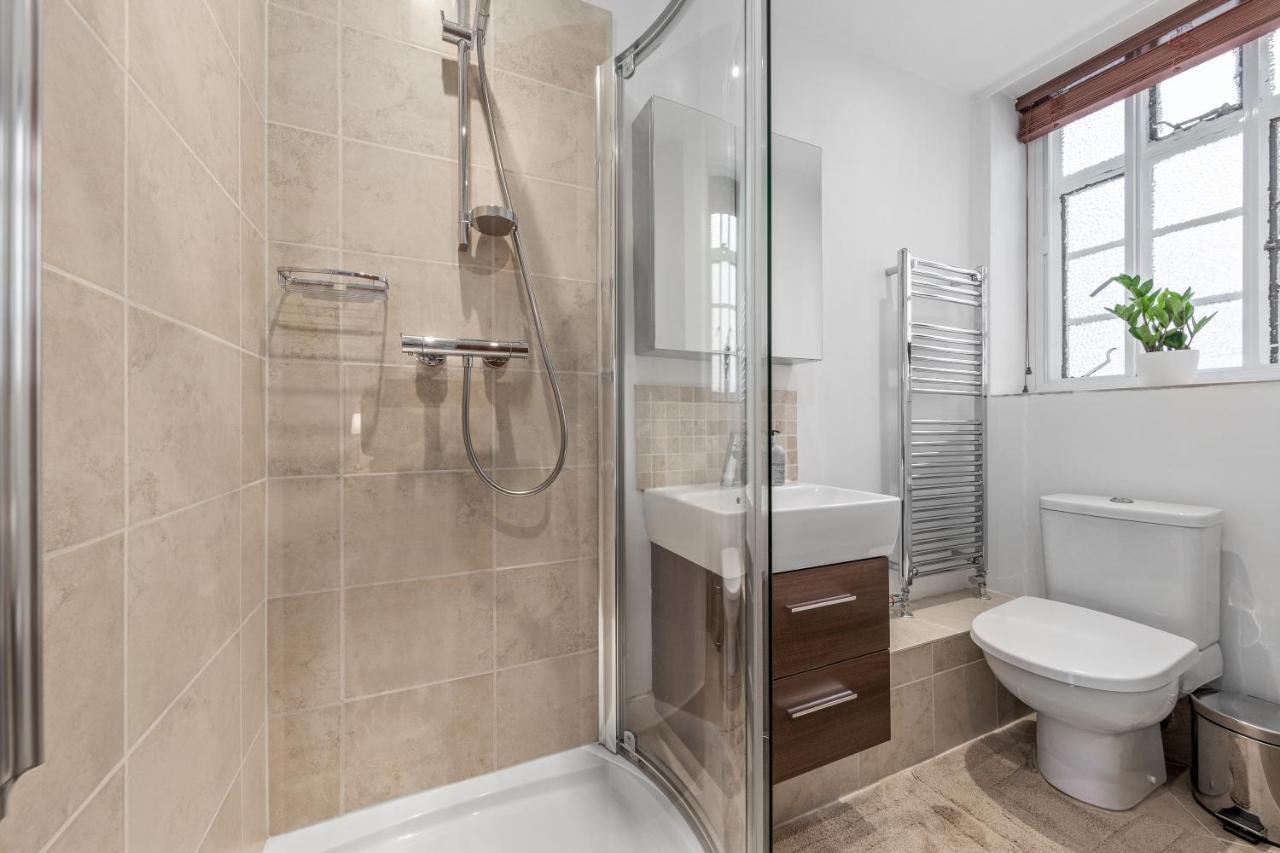 The Mayfair Large Snug Londyn Zewnętrze zdjęcie